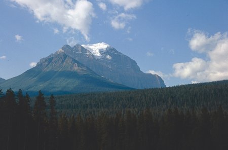 Mt. Temple - 3453 m.