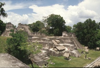 Tikal - l'acropoli