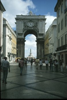 Rua Augusta e Arco da Victoria
