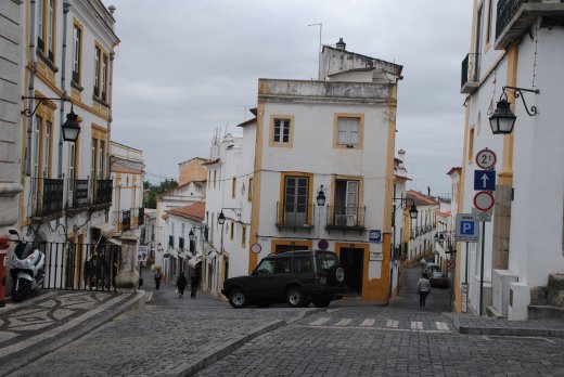 Evora